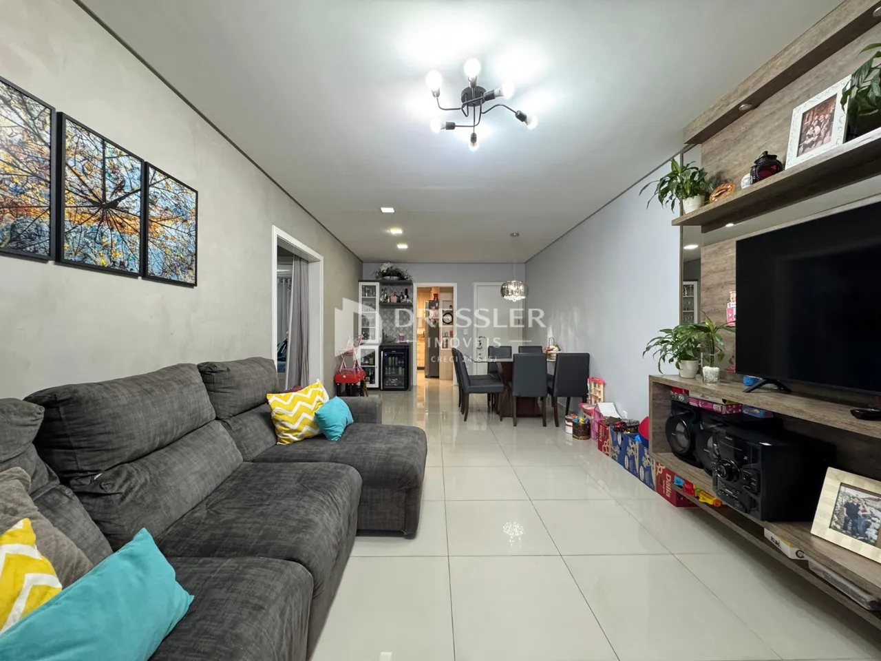 Apartamento com 2 dormitórios, foto 1