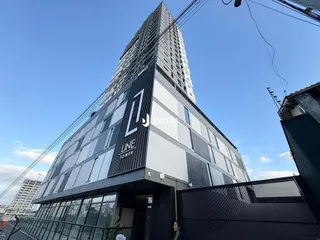 Fachada moderna de um edifício residencial em Lajeado, Brasil.