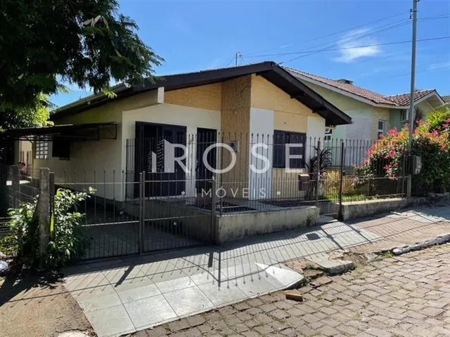 Casa com 4 dormitórios