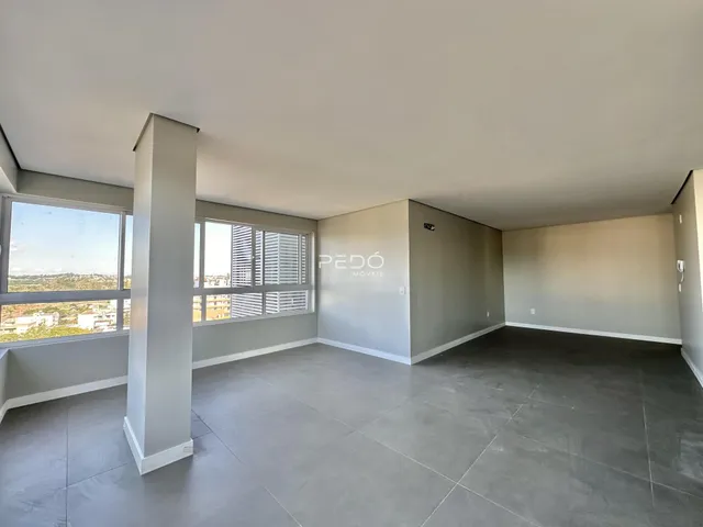 Apartamento com 3 dormitórios, foto 2