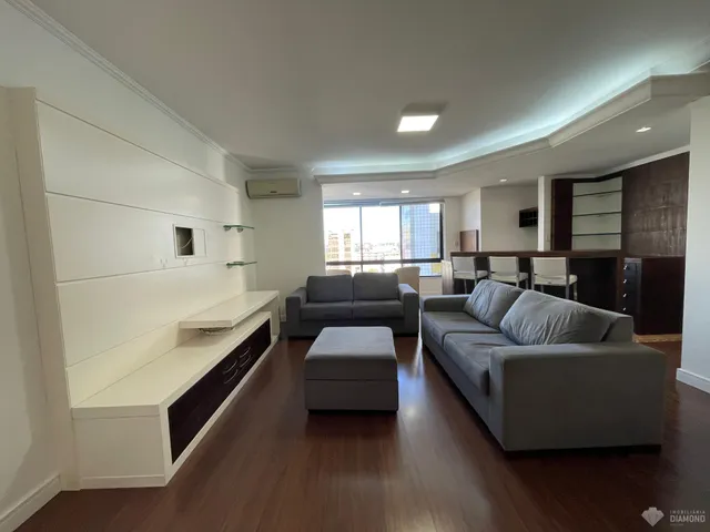 Apartamento com 3 dormitórios, foto 2