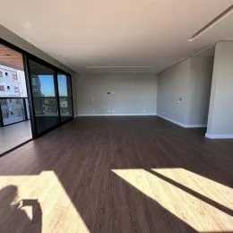 Apartamento com 3 dormitórios, foto 5