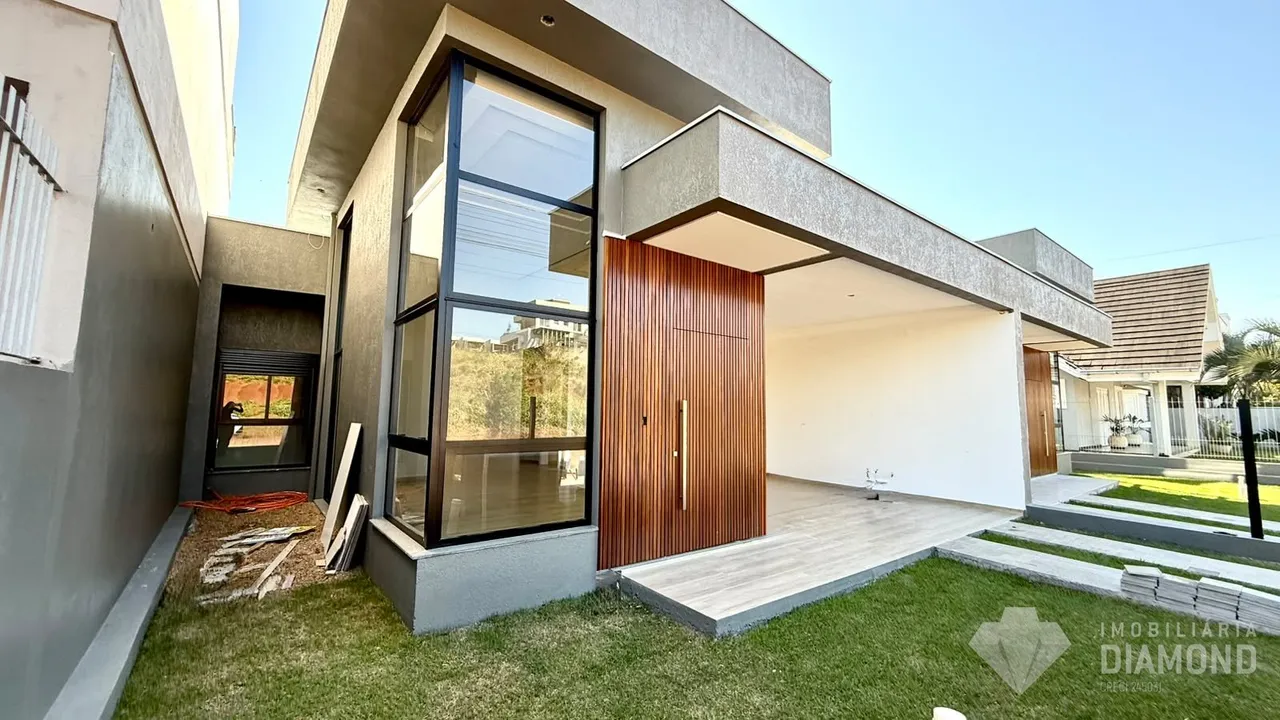 Casa geminada com 3 dormitórios, foto 1