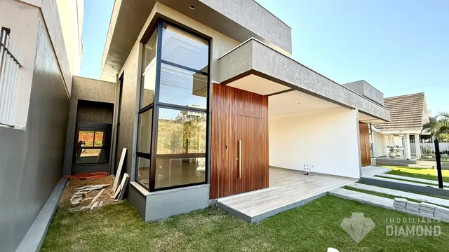 Casa geminada com 3 dormitórios