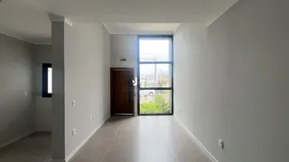 Corredor interno de uma propriedade em Lajeado, Brasil.