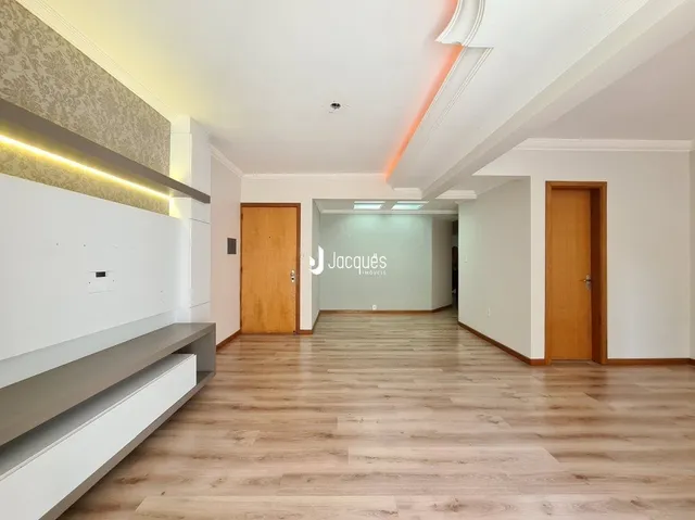 Apartamento com 3 dormitórios, foto 4