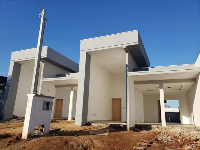 Casa geminada com 2 dormitórios