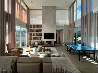 Casa com 4 dormitórios, foto 2