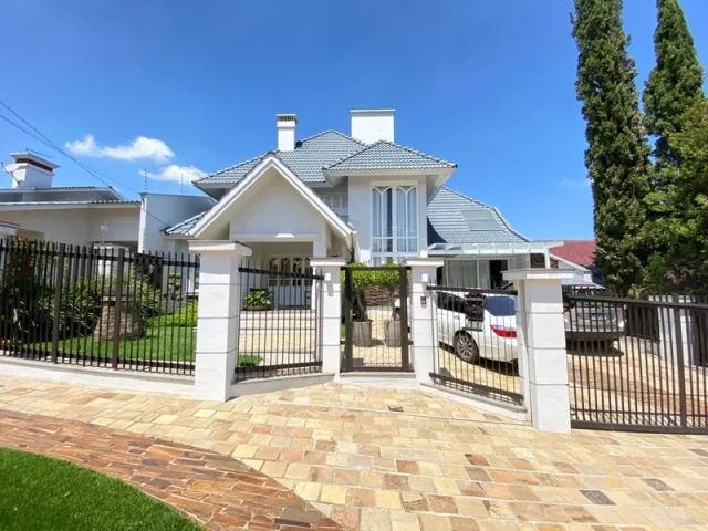 Casa com 3 dormitórios