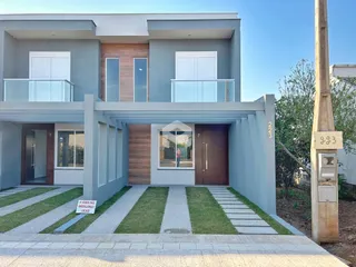 Fachada de uma casa moderna em Lajeado, Brasil.