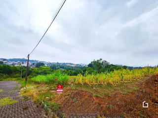 Paisagem de vegetação e terra ao ar livre em Lajeado.