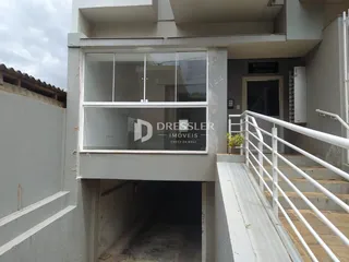Vista da fachada de um edifício residencial em Lajeado, Brasil.
