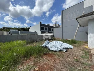 Foto da fachada de uma residência em Lajeado, Brasil.