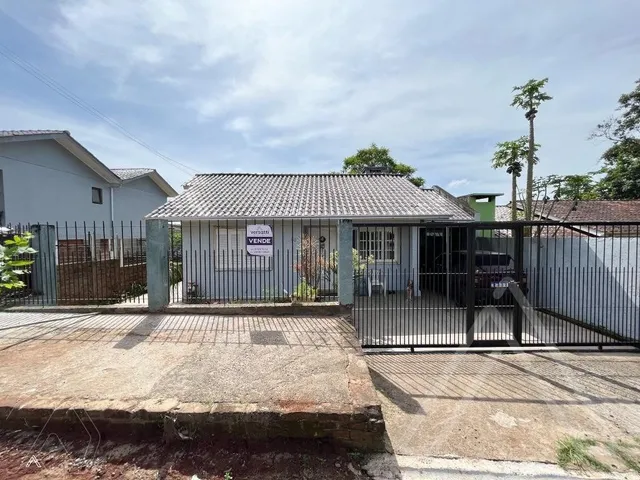 Casa com 2 dormitórios