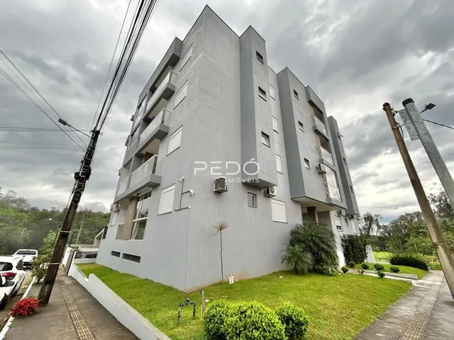 Fachada de um prédio residencial em Lajeado, Brasil.