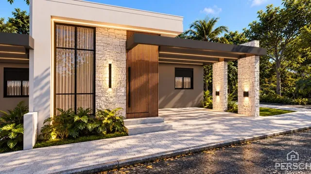 Fachada moderna de uma residência com revestimento de pedra e detalhes em madeira em Lajeado, Brasil.