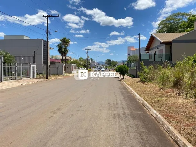 Vista externa de uma rua em Lajeado, Brasil.