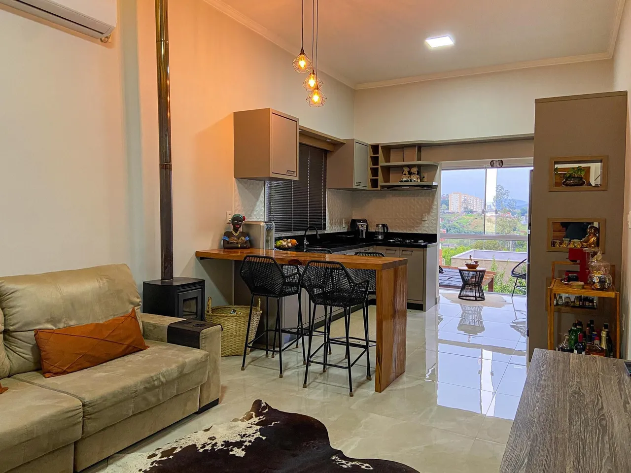 Casa com 2 dormitórios, foto 1