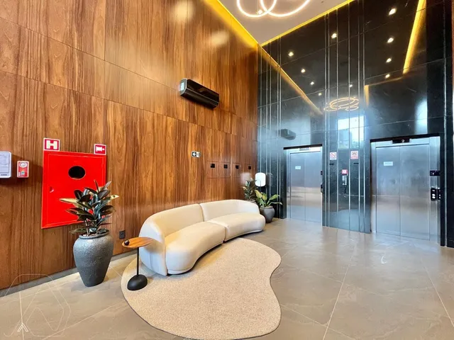 Apartamento com 3 dormitórios, foto 2