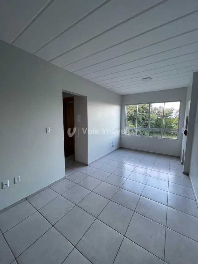 Apartamento com 2 dormitórios, foto 2