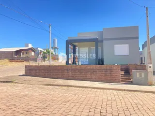 Casa com 2 dormitórios, foto 1
