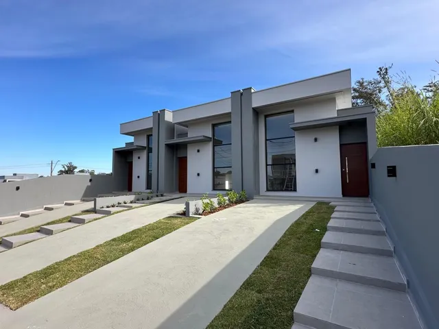 Casa com 2 dormitórios