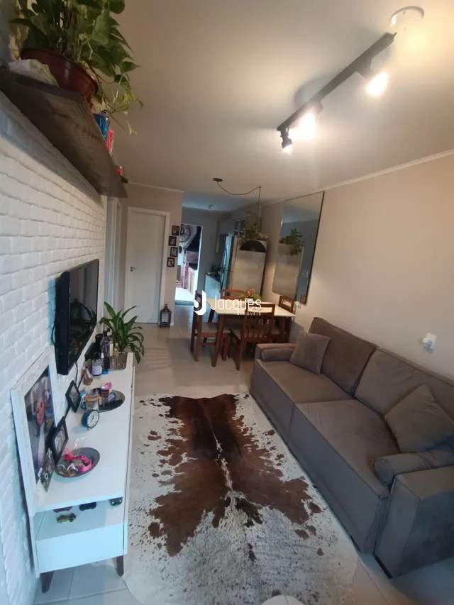 Casa geminada com 2 dormitórios, foto 2