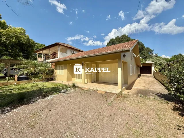 Casa com 6 dormitórios