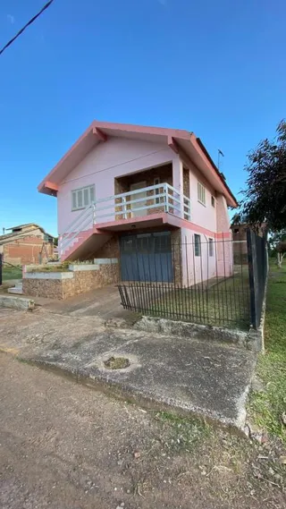 Casa com 3 dormitórios