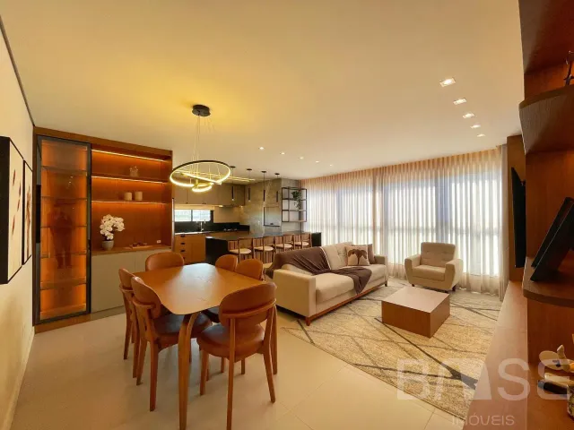Apartamento com 3 dormitórios