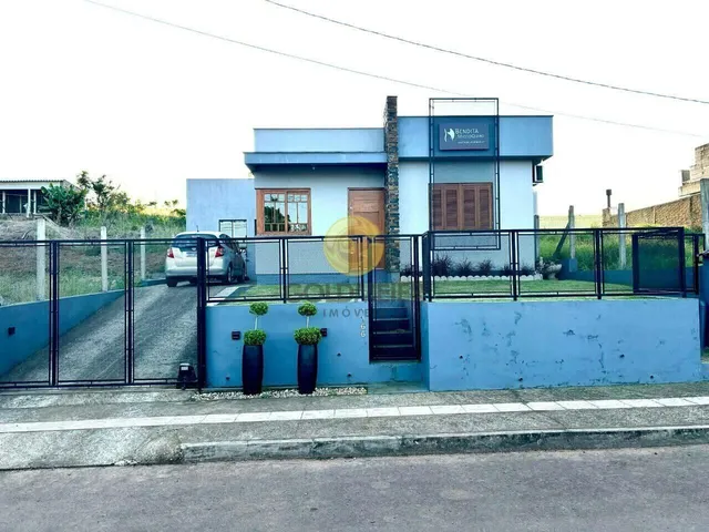 Casa com 3 dormitórios