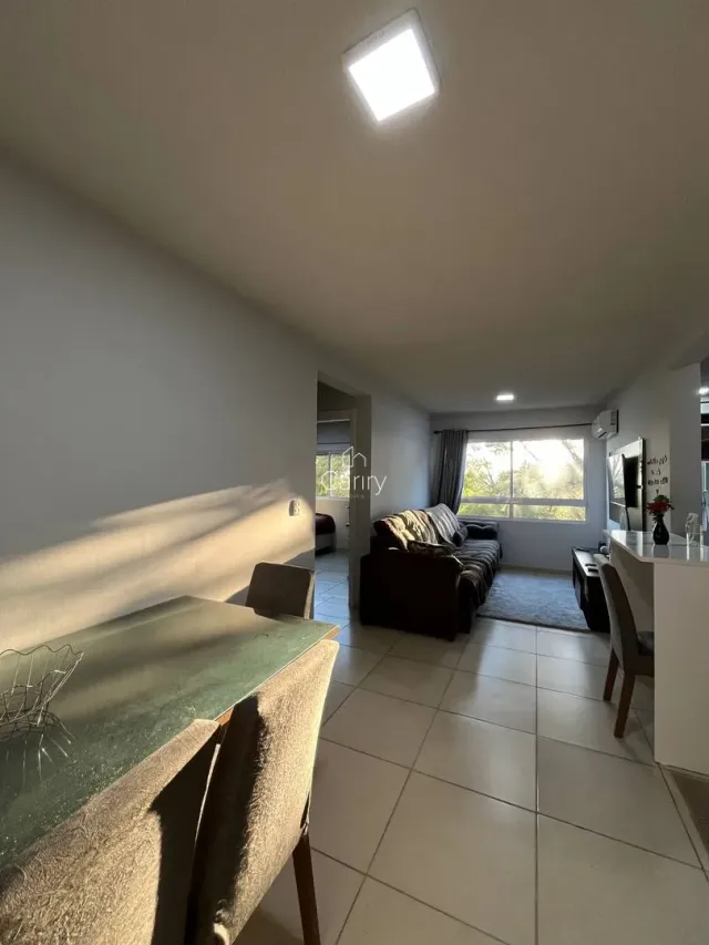 Apartamento com 2 dormitórios, foto 3