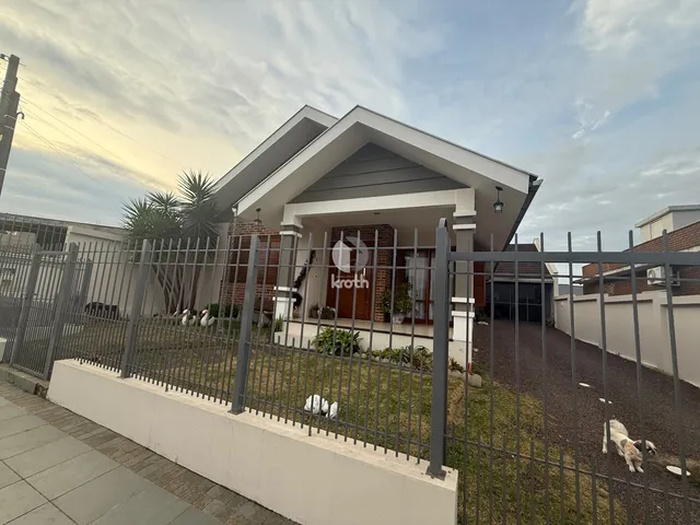 Casa com 3 dormitórios