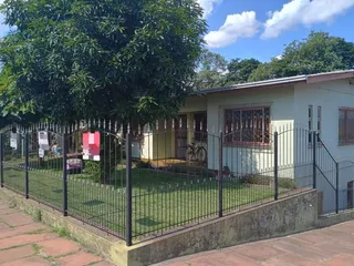 Casa com 4 dormitórios, foto 2