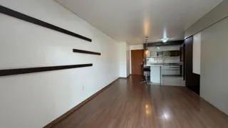 Apartamento com 2 dormitórios, foto 3