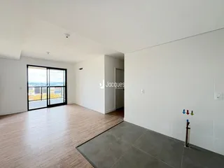 Apartamento com 3 dormitórios, foto 2