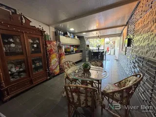 Casa com 4 dormitórios, foto 3