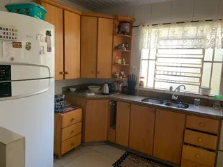 Casa com 4 dormitórios, foto 7
