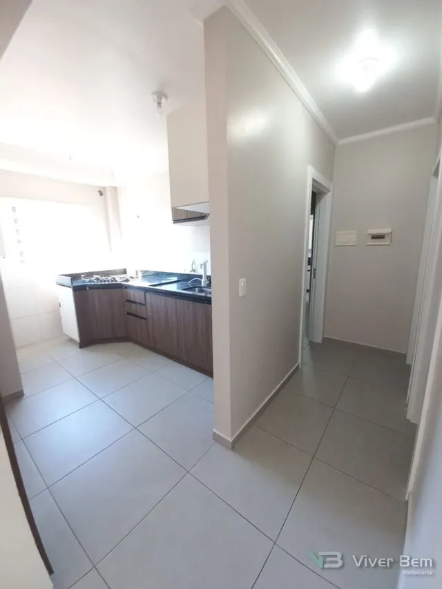 Apartamento com 2 dormitórios, foto 2
