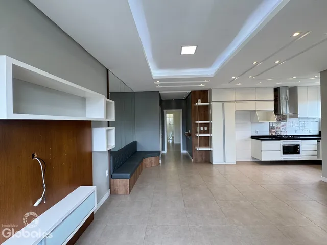Apartamento com 2 dormitórios