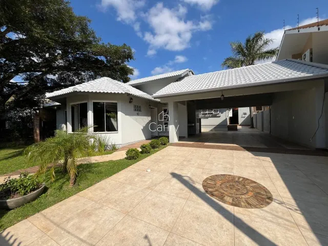 Casa com 3 dormitórios