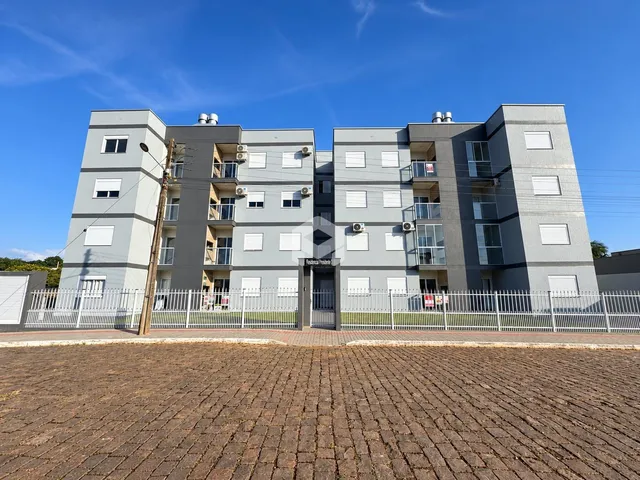 Fachada de um prédio residencial em Lajeado, Brasil.