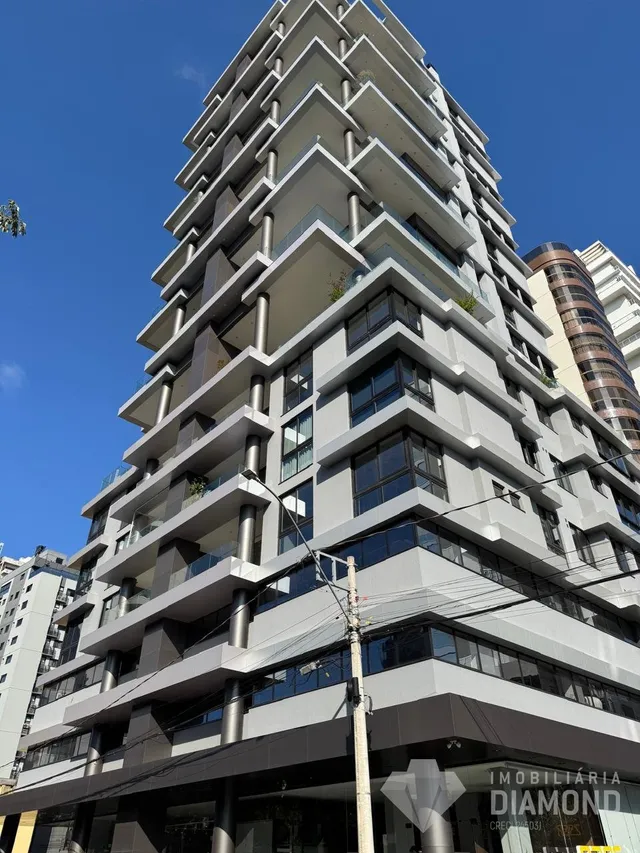Apartamento com 3 dormitórios