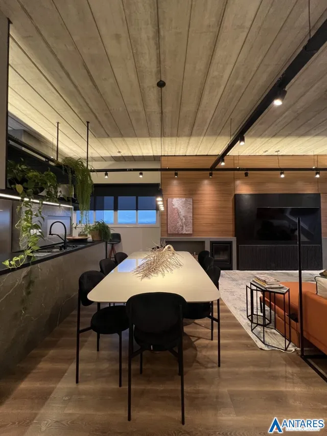 Apartamento com 3 dormitórios