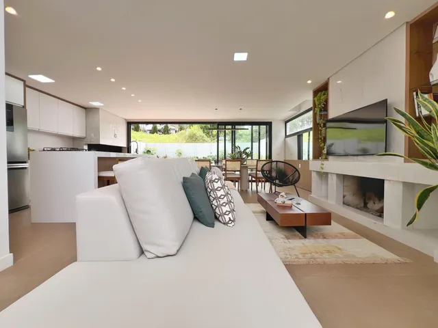 Casa com 3 dormitórios