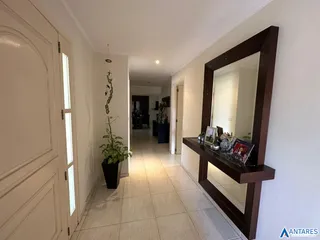 Casa com 5 dormitórios, foto 2