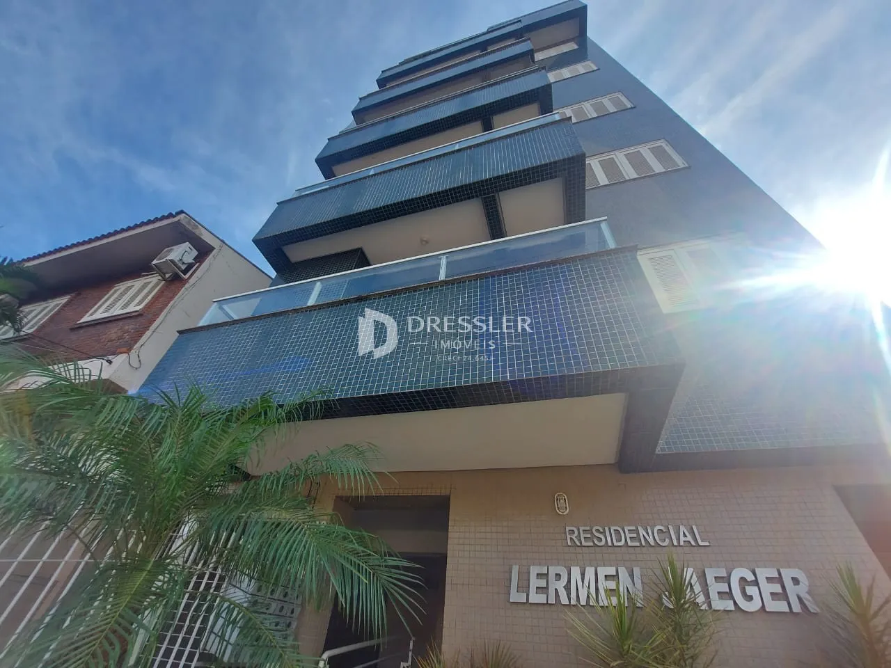 Fachada de um prédio residencial em Lajeado, Brasil.