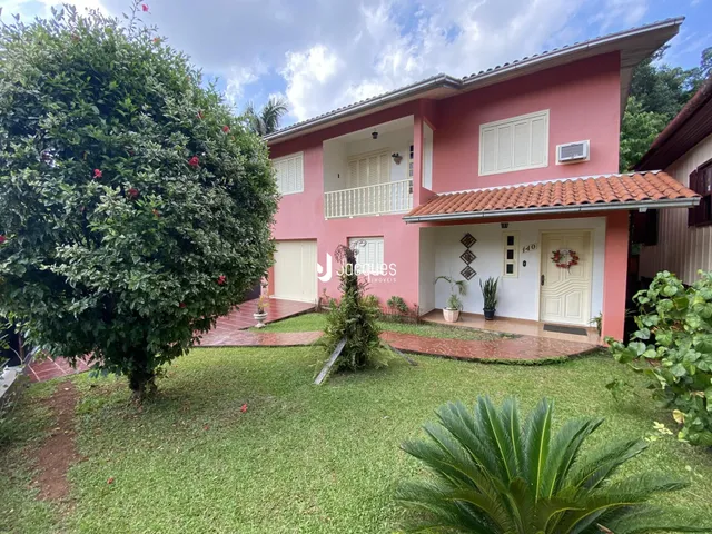 Casa com 4 dormitórios, foto 2