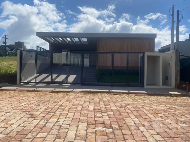 Casa com 4 dormitórios, foto 2