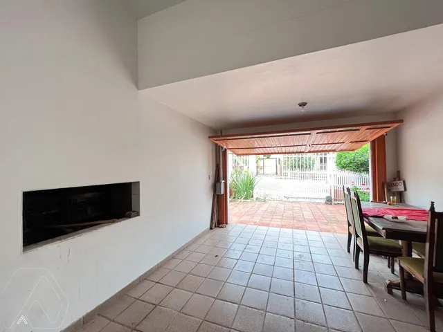 Casa com 4 dormitórios, foto 4